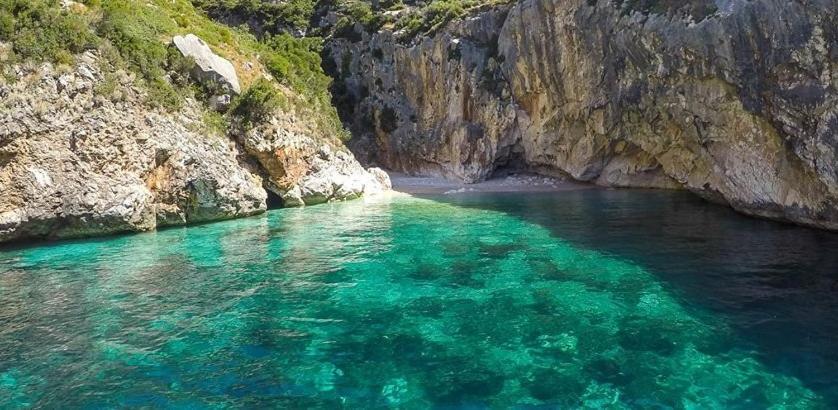 Relax Rental Vlorë Εξωτερικό φωτογραφία