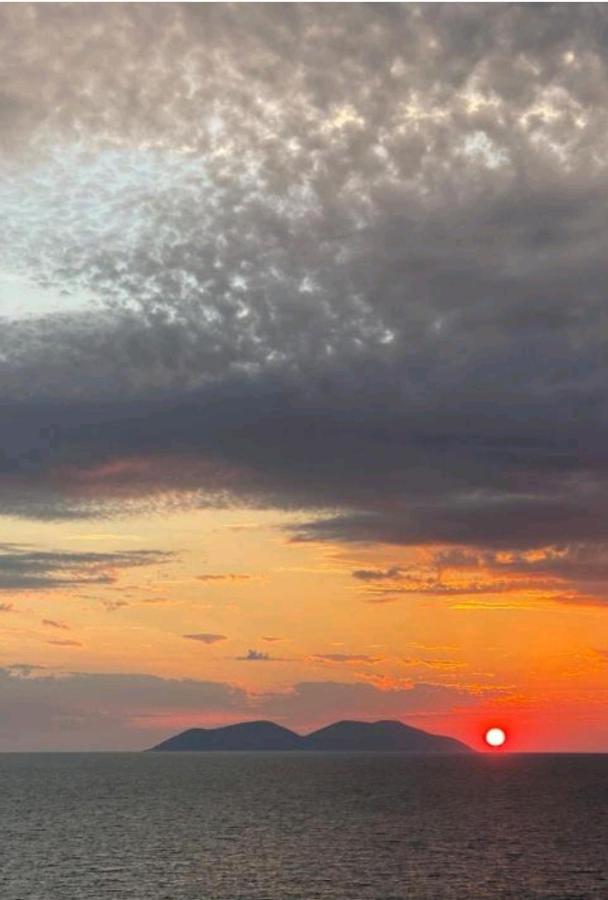 Relax Rental Vlorë Εξωτερικό φωτογραφία